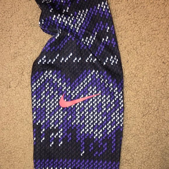 Nike pros leggings - Picture 4 of 4